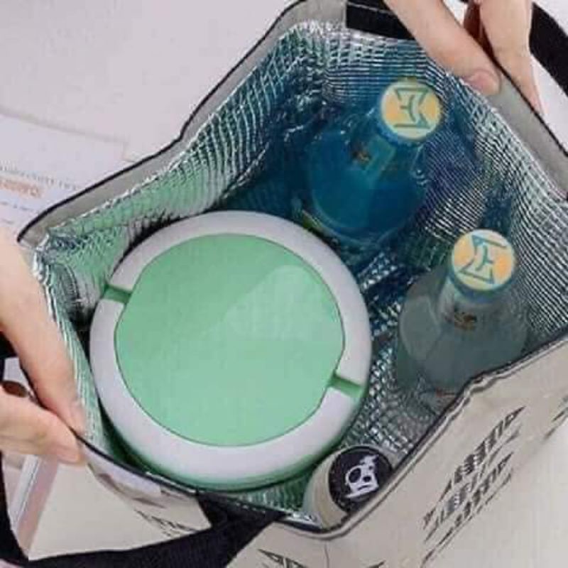 Túi Giữ Nhiệt Hình Cá Cute thiết kết thêm lớp vải lót rút