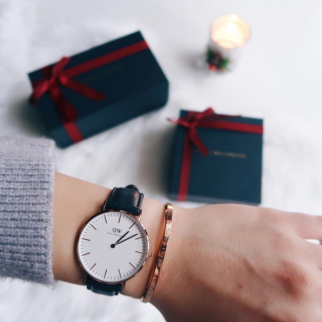 Đồng hồ nam Daniel Wellington Classic Sheffield viền vàng (36-40mm)