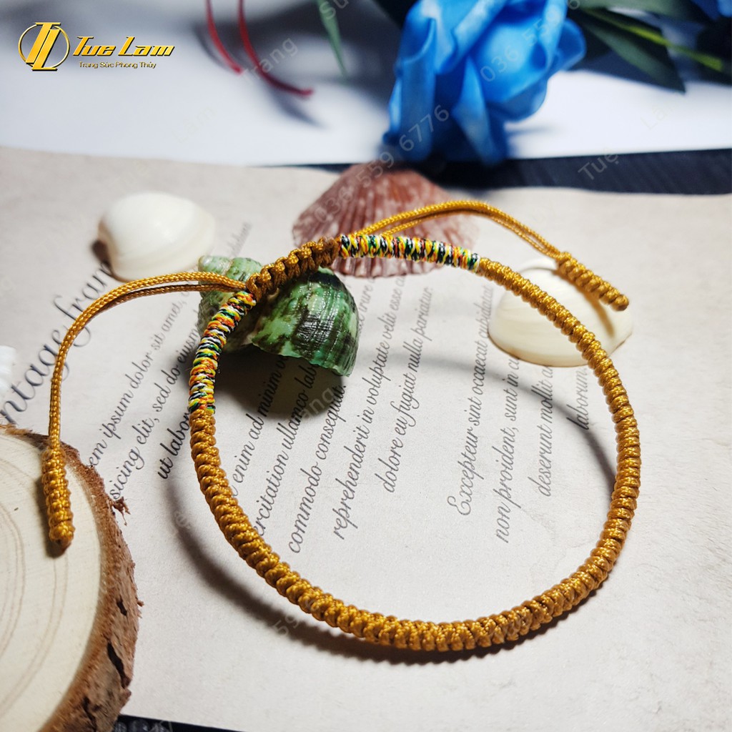 Vòng tay chỉ may mắn màu vàng đất bện hai đầu ngũ sắc cao cấp hợp mệnh - Tuệ Lâm