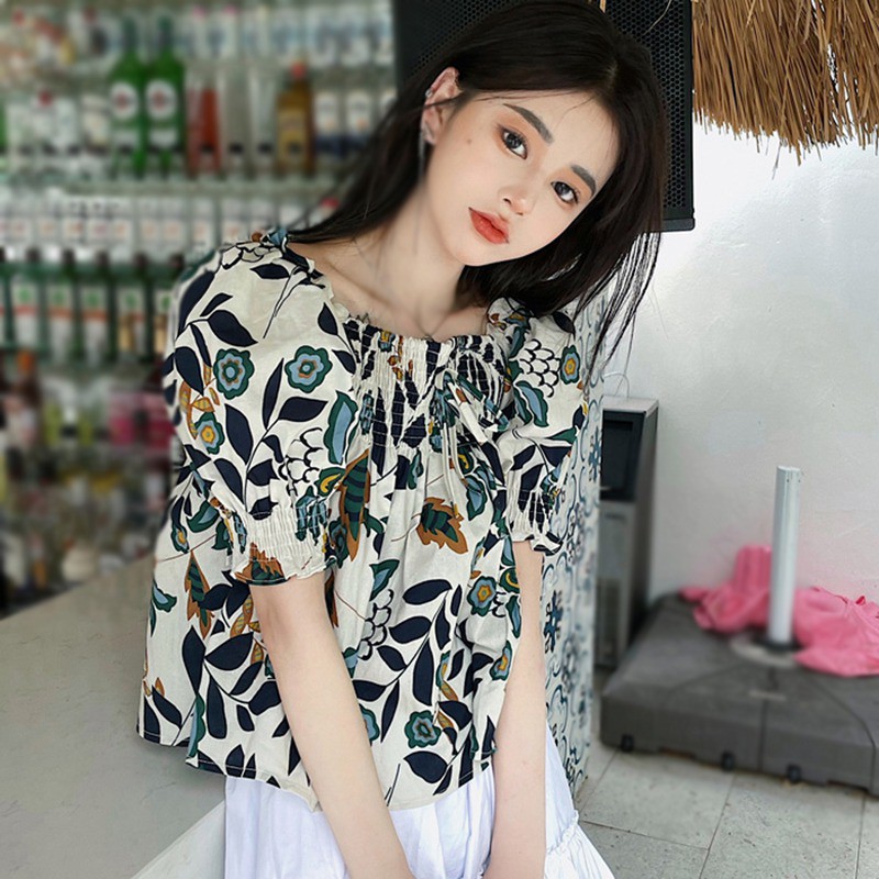 Áo Kiểu Ngắn Tay Cổ Vuông Phối Họa Tiết Hoa Xinh Xắn Thời Trang Dành Cho Nữ