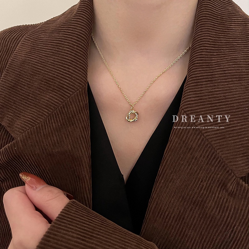 Dây Chuyền Dạng Xoắn Đính Kim Cương Nhân Tạo Độc Đáo Thời Trang