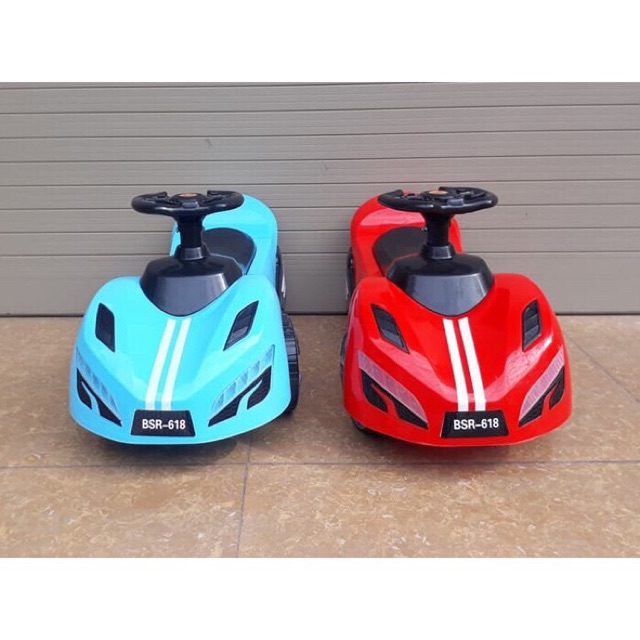 (Shopee Siêu Rẻ) Xe Lắc Chòi Chân Ôtô (Có Nhạc + 2 Đèn Trước)