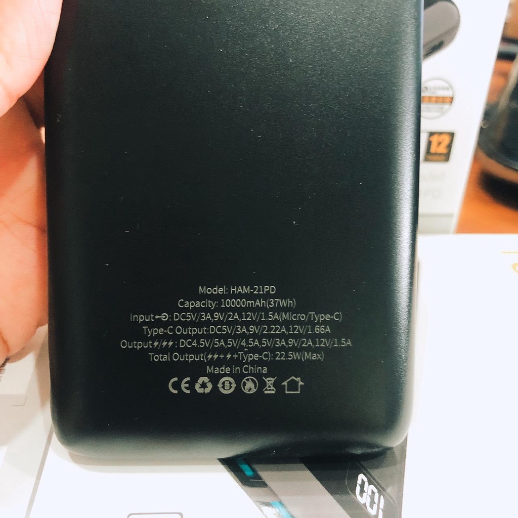 Sạc dự phòng Hammer (H21) 10.000 mAh, Sạc nhanh QC 3.0, PD 20w, màn hình LCD hiển thị pin - Hàng chính hãng