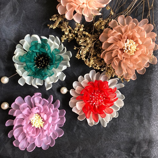 Cài áo handmade cúc voan