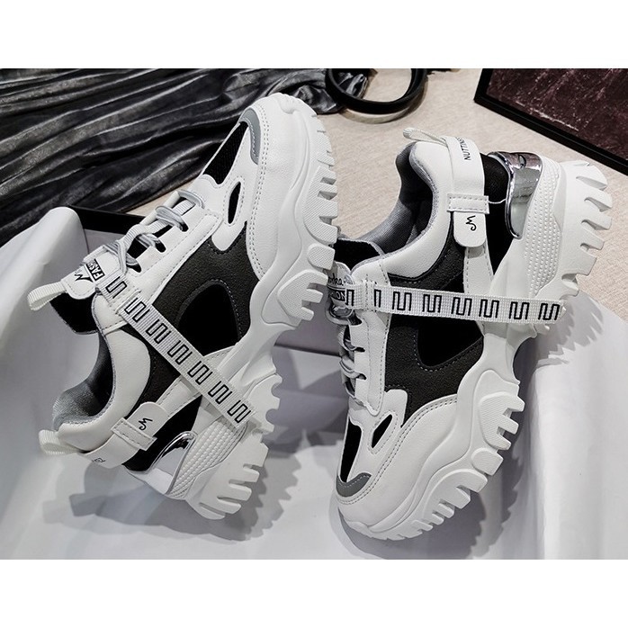 Giày thể thao độn đế gót nạm viền mới 2021_hàng sẵn | BigBuy360 - bigbuy360.vn