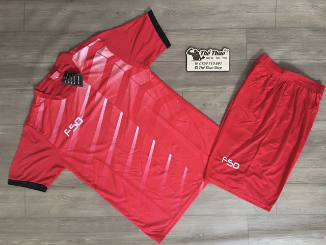 Bộ thể thao Không logo đỏ | BigBuy360 - bigbuy360.vn