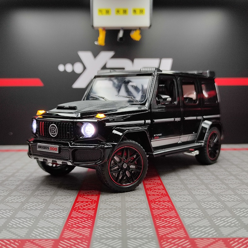 Xe mô hình Mercedes-Benz Brabus G800 tỉ lệ 1:24