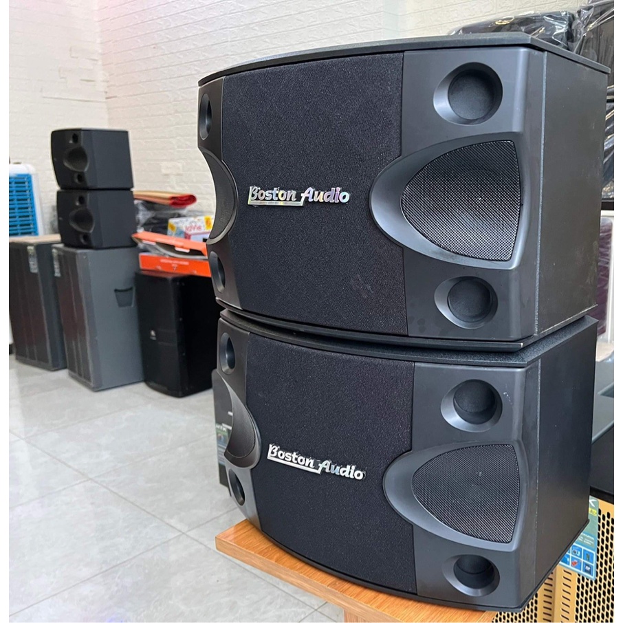 Cặp loa nằm treo tường Boston karaoke và nghe nhạc