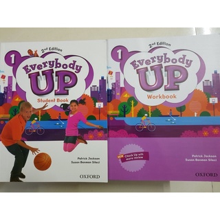 2 quyển Everybody Up lớp 1