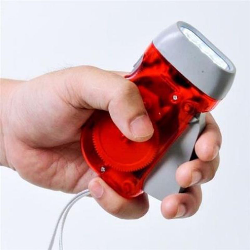 Đèn pin sạc tự động bằng tay 10*5 cm