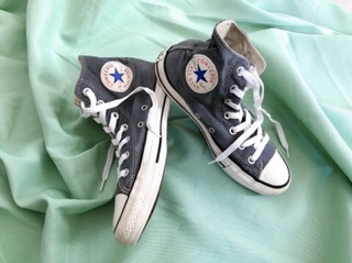 Giày Converse 2hand chính hãng size 37.5