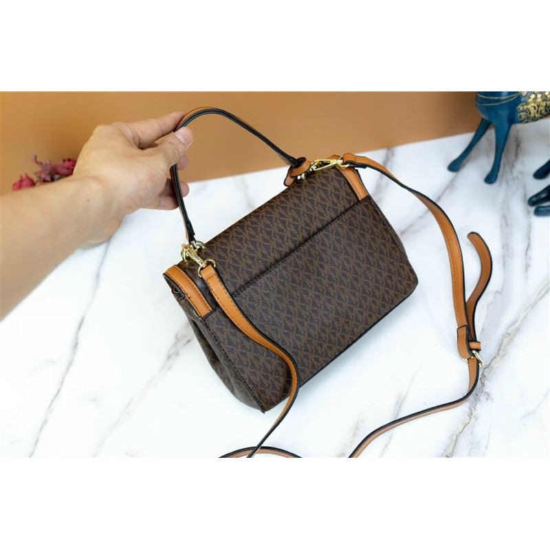 Túi xuất dư siêu xịn