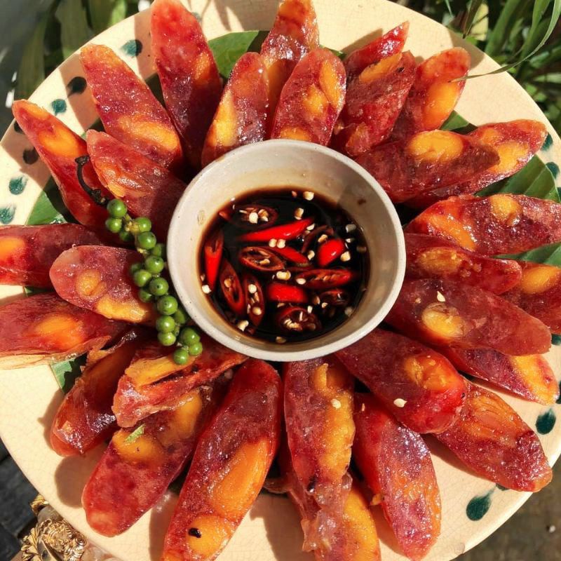 Lạp xưởng mai quế lộ Lương Trân ( đặc sản Sóc Trăng) 500g trứng muối , tôm , khô | BigBuy360 - bigbuy360.vn