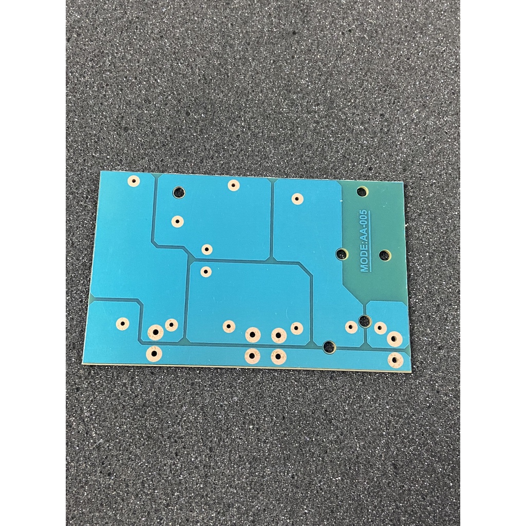 Bo mạch in PCB phân tần loa Trung và Trép dùng lắp loa kéo
