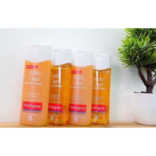 SỮA TẮM TẨY TẾ BÀO CHẾT NEUTROGEN BODY CLEAR BODY SCRUB 250ML