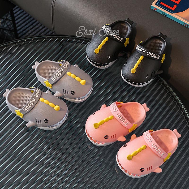 Dép Đế Bằng Họa Tiết Cá Mập Hoạt Hình Dễ Thương Cho Bé