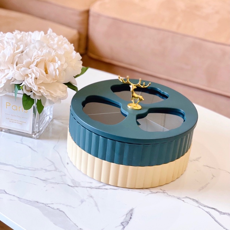 Hộp mứt hươu 2 tầng