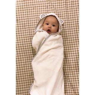 Khăn choàng đa năng kèm mũ sợi tre Mom Trusted