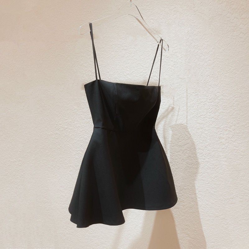 Áo Peplum Hai Dây Đơn Giản | BigBuy360 - bigbuy360.vn