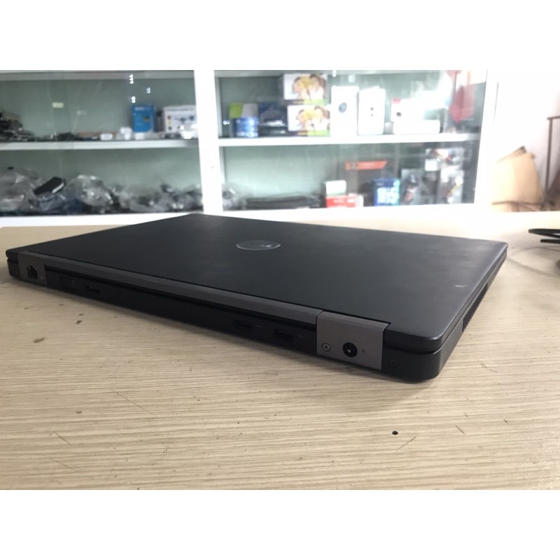 Laptop Dell E5570 core i5, ram 8gb, SSD256, màn 15.6FHD