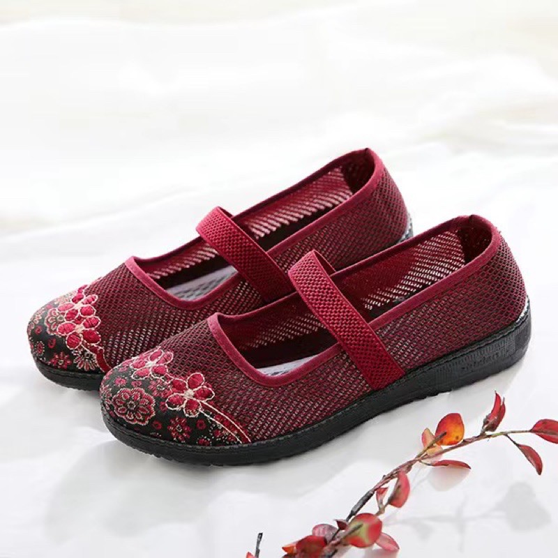 SẴN - Giày lười nữ vải thiêu sắc nét, đế cao su bền đẹp chống trơn trượt cho các bà các mẹ - Giày cho mẹ trung niên