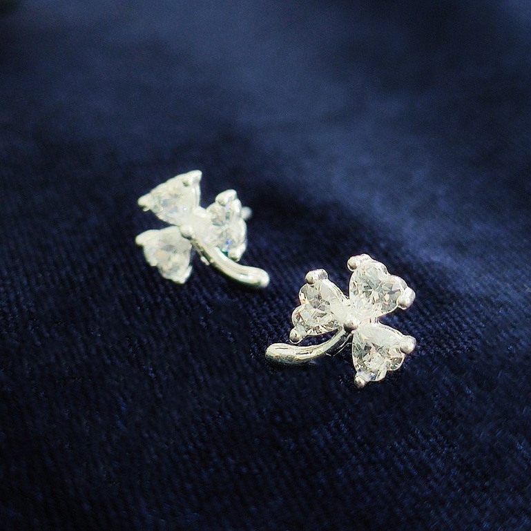 Khuyên tai bạc ta cỏ 3 lá đính đá _ van jw