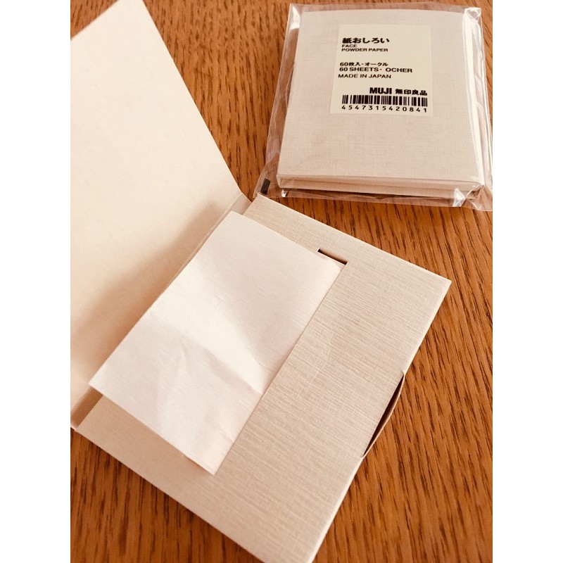Giấy thấm dầu Muji Cosmetics Paper 100 tờ (Kèm bill ) | BigBuy360 - bigbuy360.vn