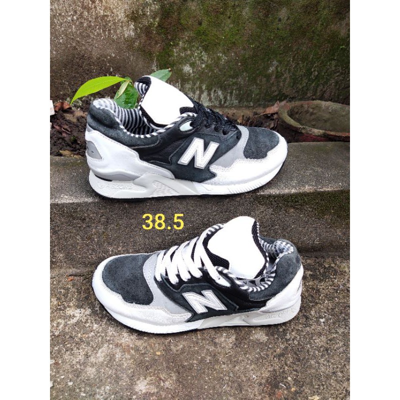 (trợ giá)Giày new balance cực chất 2hand real