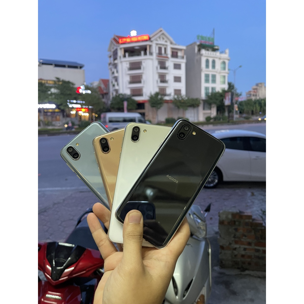 Rẻ Vô Địch Điện thoại Sharp Aquos R2 - Snap 845 Màn tần số quét 120Hz | BigBuy360 - bigbuy360.vn