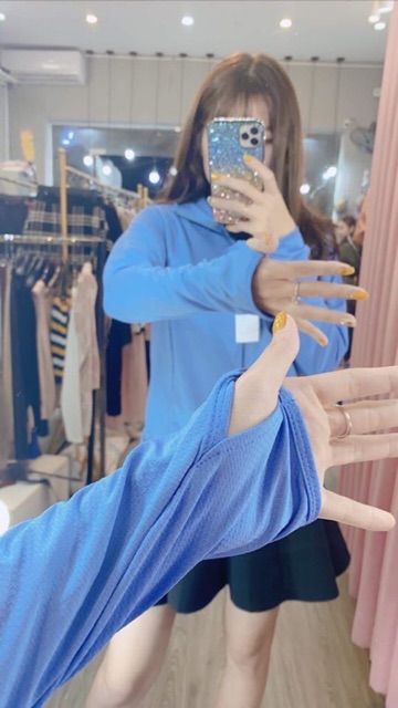 Áo chống nắng thông hơi xuất khẩu đẹp xịn | BigBuy360 - bigbuy360.vn