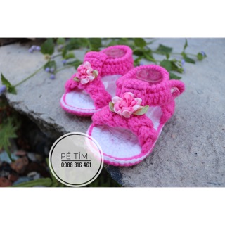 Giày len handmade/giày sandal hồng sen cho bé gái