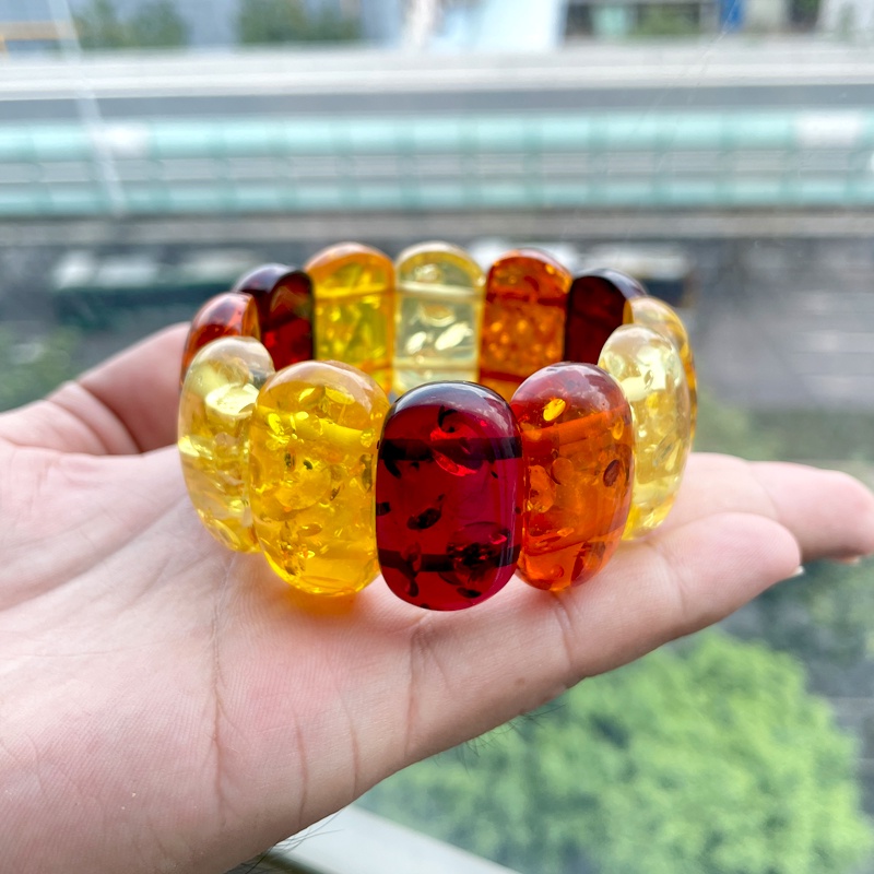 Vòng Tay Resin Màu Hổ Phách Thời Trang Sang Trọng Cho Nữ
