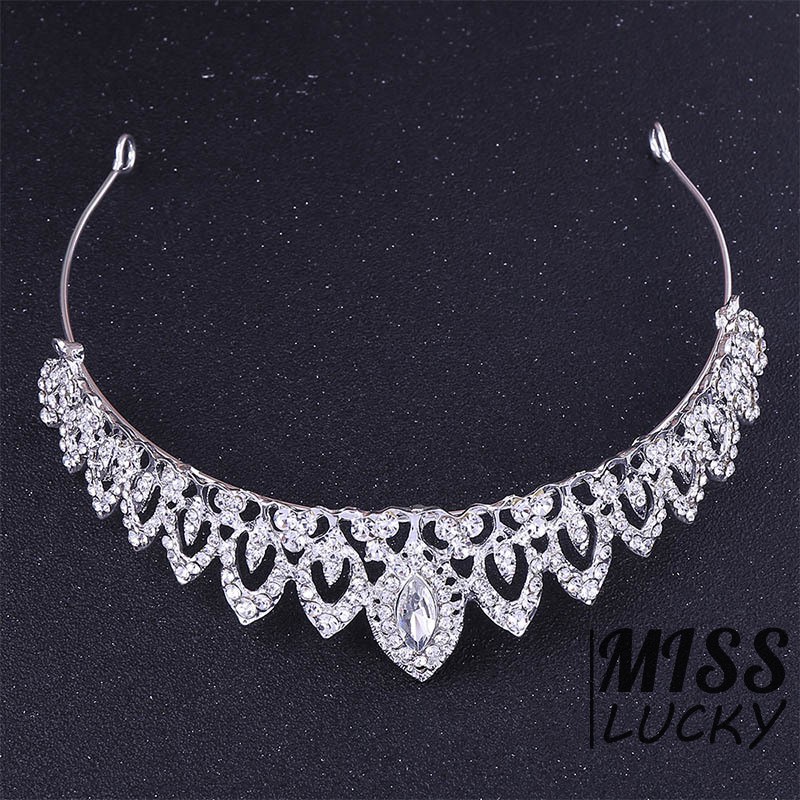 Vương miện đính kim cương nhân tạo sang trọng cho cô dâu