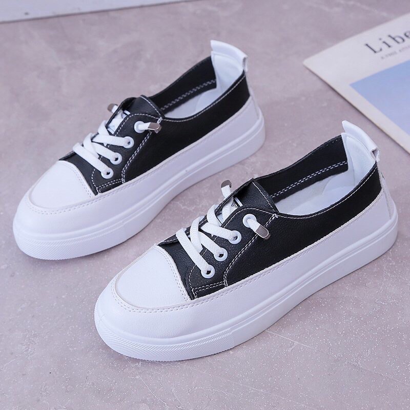 Giày lười nữ da Pu màu đen trắng mix hoa cúc cá tính, slip on nữ