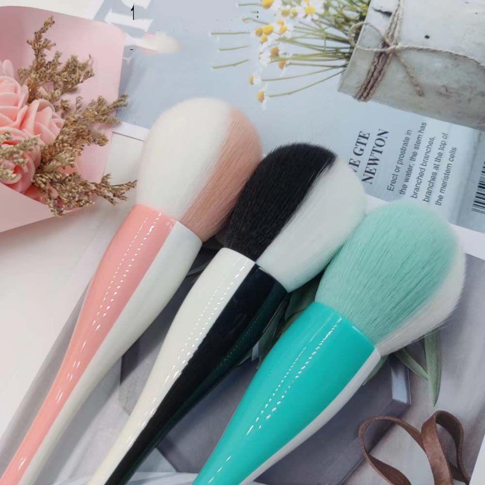 Cọ Trang Điểm Lông Mềm Với Thiết Kế Hai Màu Tùy Chọn