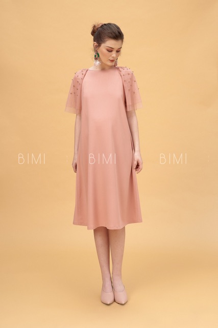 ĐẦM HỒNG TAY LƯỚI - BIMI