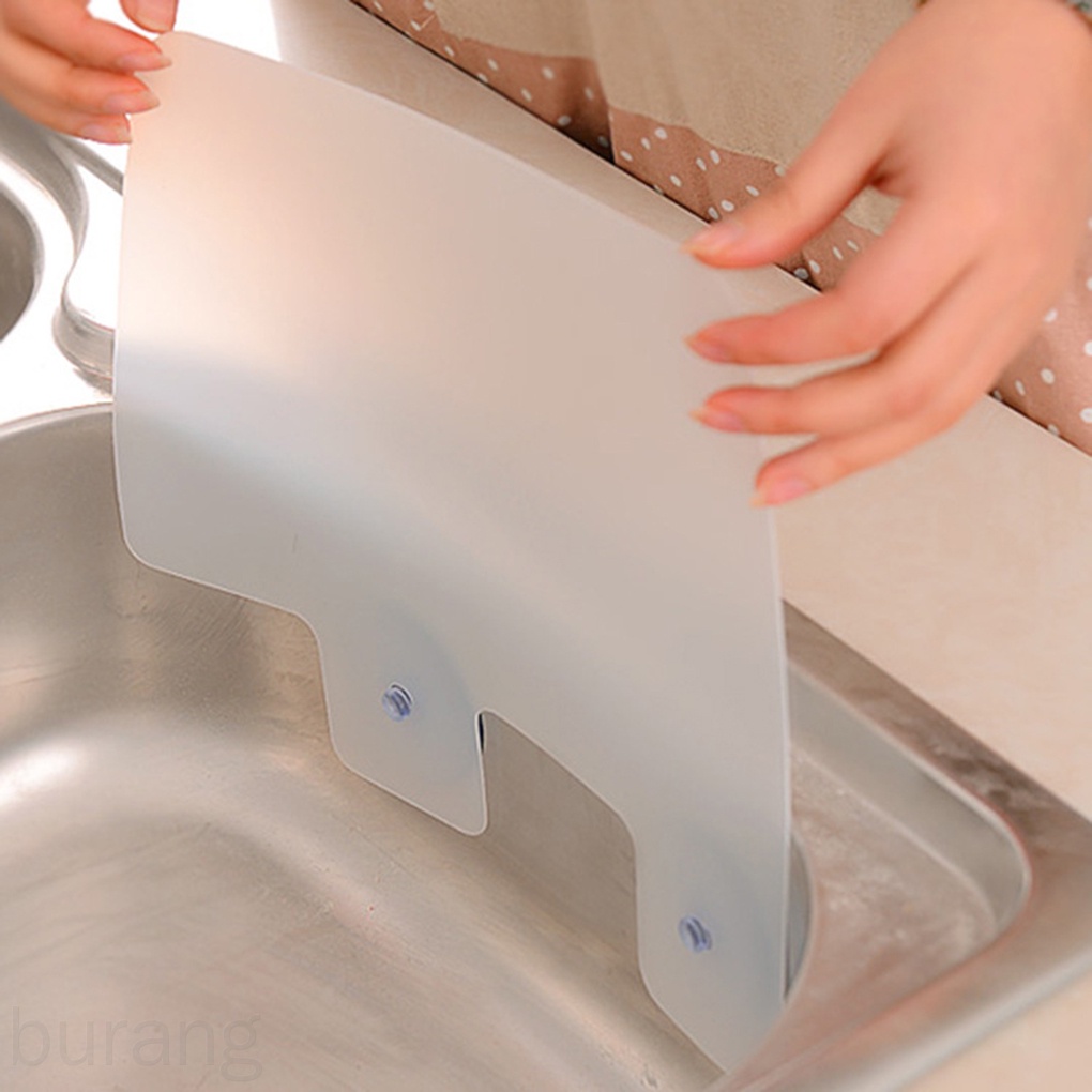 Tấm chắn chống văng nước tiện dụng cho bồn rửa bếp