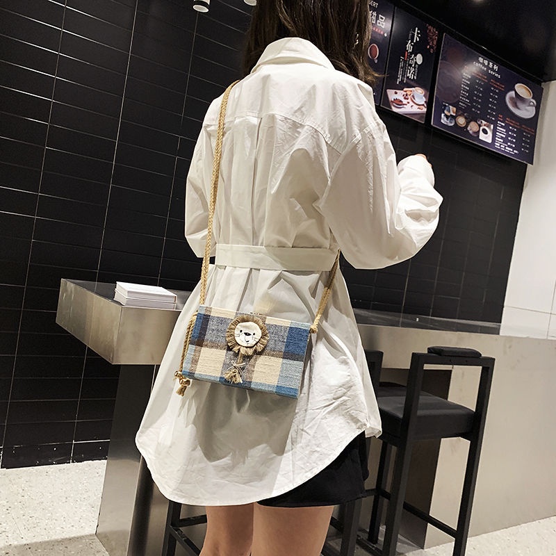 Túi đeo chéo IELGY họa tiết hoạt hình dễ thương phong cách Hàn Quốc dành cho nữ