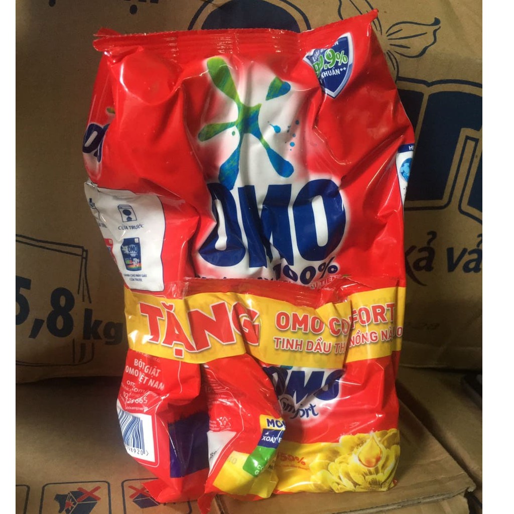 Bột giặt omo bịch 800g + tặng omo tinh dầu 100g