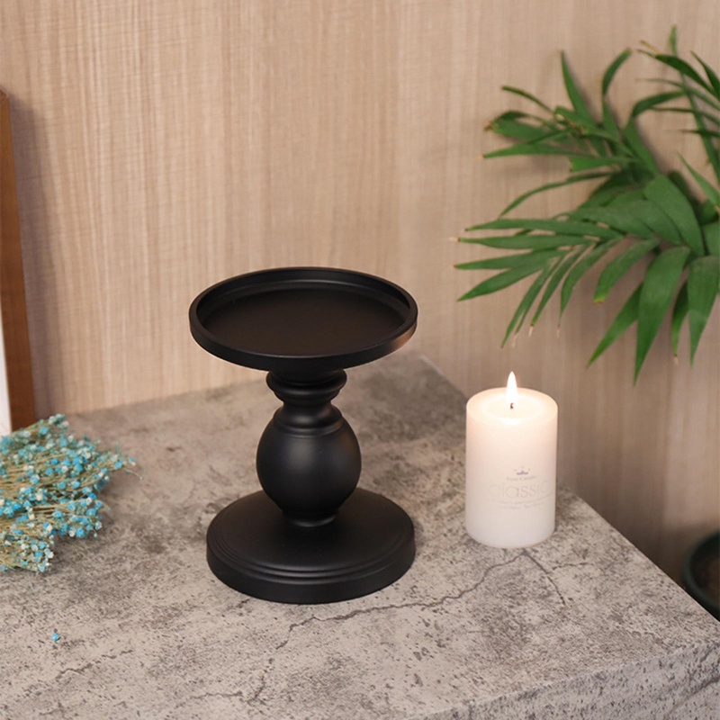 Chân Nến Bằng Sắt Màu Đen Phong Cách Cổ Điển Dùng Trang Trí Bàn Ăn