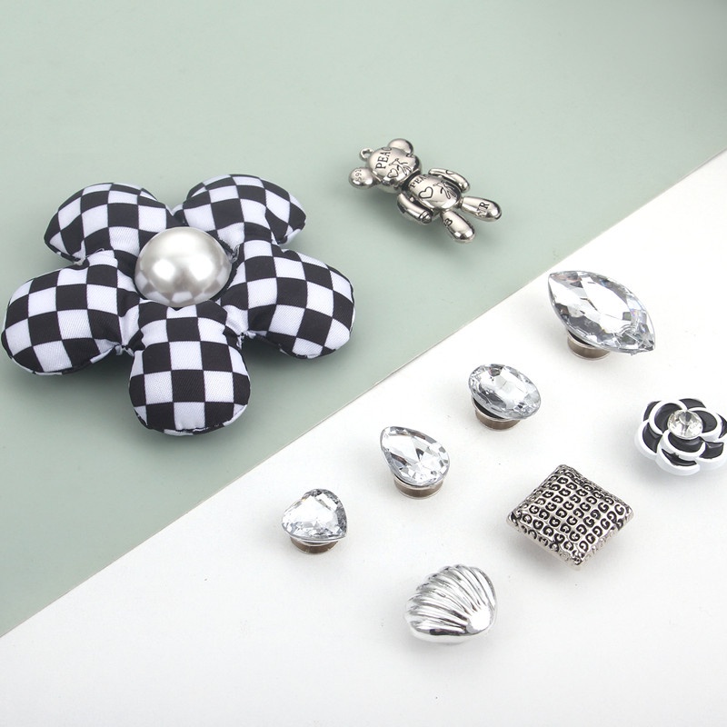 Bộ Phụ Kiện Móc Kim Loại Gắn Giày Crocs Thời Trang Cho Nữ Charms