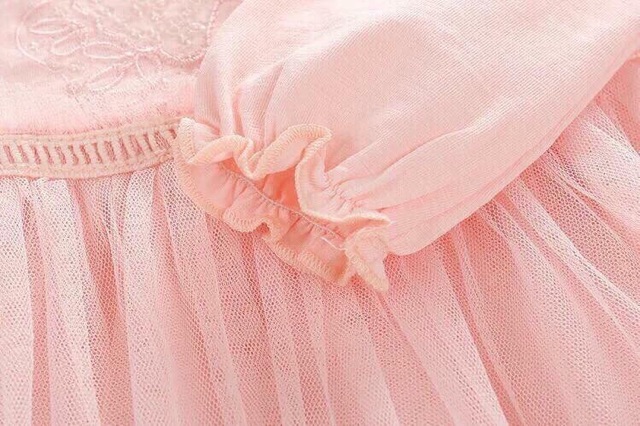 Váy công chúa bé gái