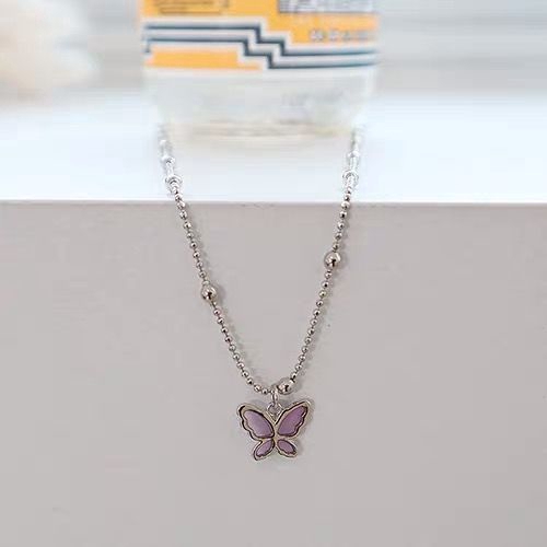 Vòng cổ Mặt Bướm Trong Suốt Thời Trang