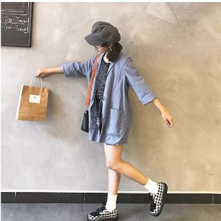 Giày kẻ caro