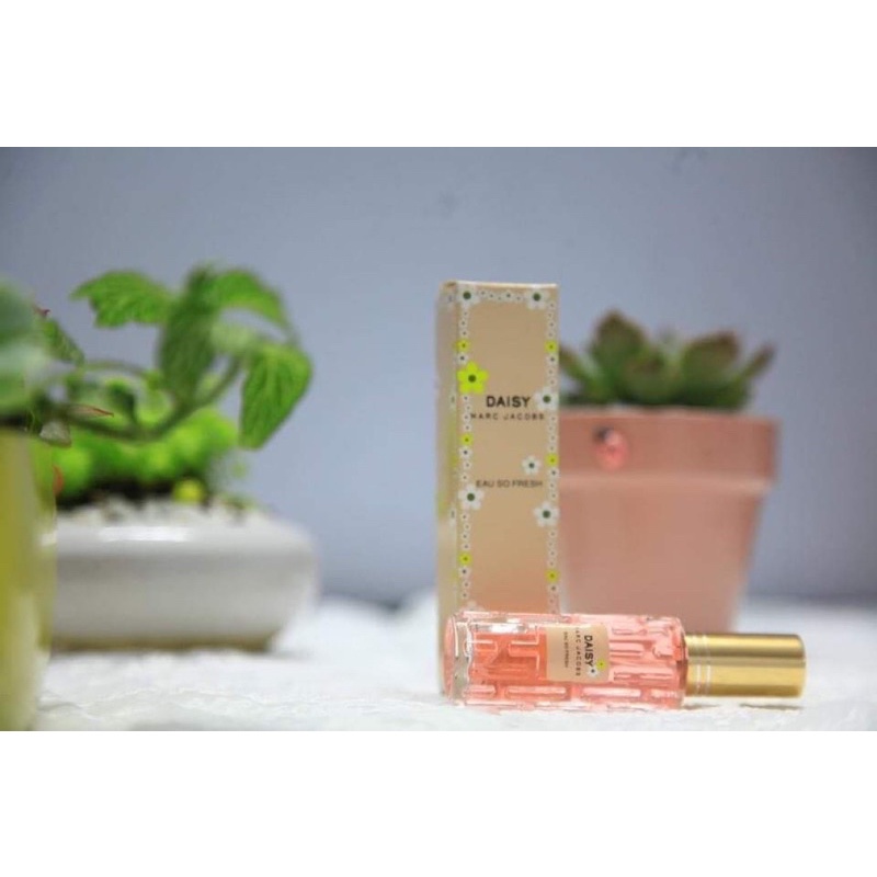 NƯỚC HOA NỮ DẠNG XỊT 20ML