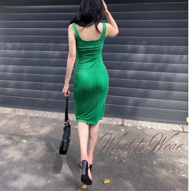 Đầm body ba lỗ dáng dài màu xanh