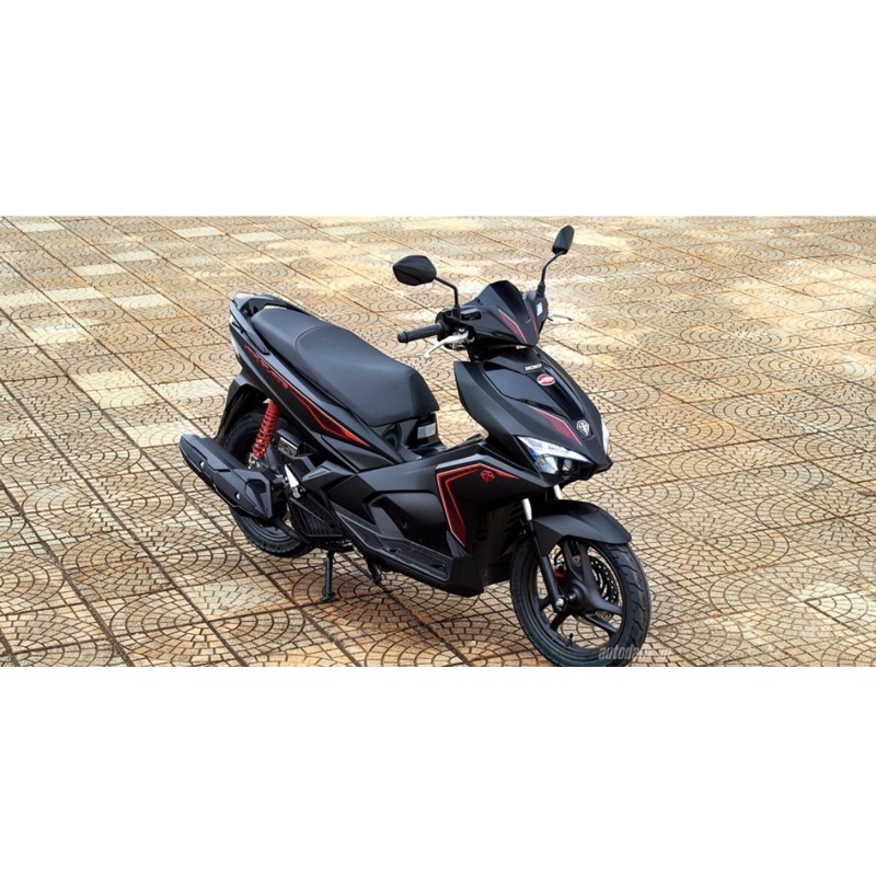 ốp bô Tấm cách nhiệt ống xả air blade 2016-2017-2018-2019 chính hiệu honda