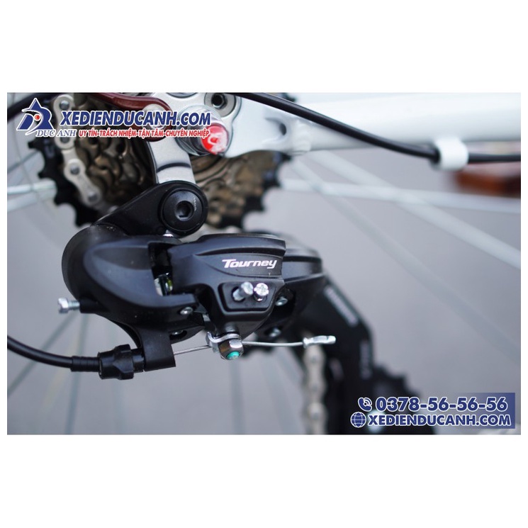 Xe đạp đường phố Touring Momentum Ineed Latte 26 – 2021