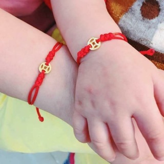 Lắc tay đồng tiền vàng 10kara tết chỉ đỏ may mắn