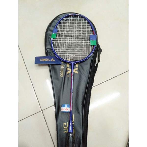 Vợt cầu lông yonex khung carbon cao cấp(tặng túi quấn cán +đan lưới sẵn )